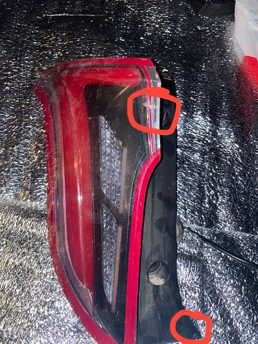 Hongqi eqm5 orqa fara