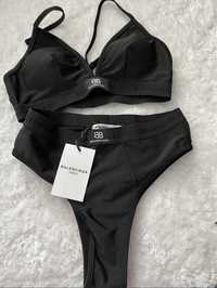 Costum de baie Balenciaga