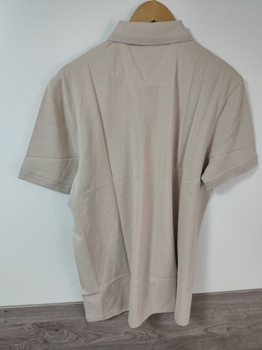 Чисто нови мъжки тениски с яка BOSS от Германия