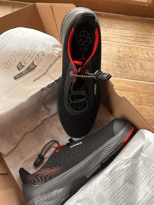 Pantofi de protecție UVEX – mărimea 43 – NOI, în cutie