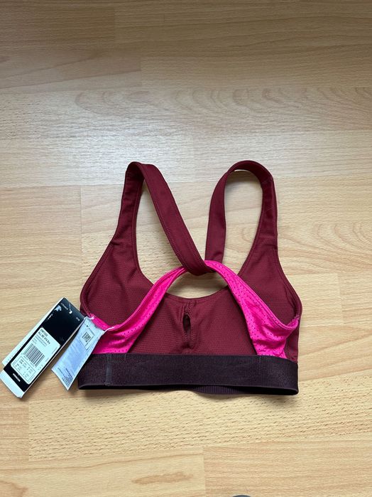 Bustiera sport ADIDAS noua cu eticheta, mărimea XXS