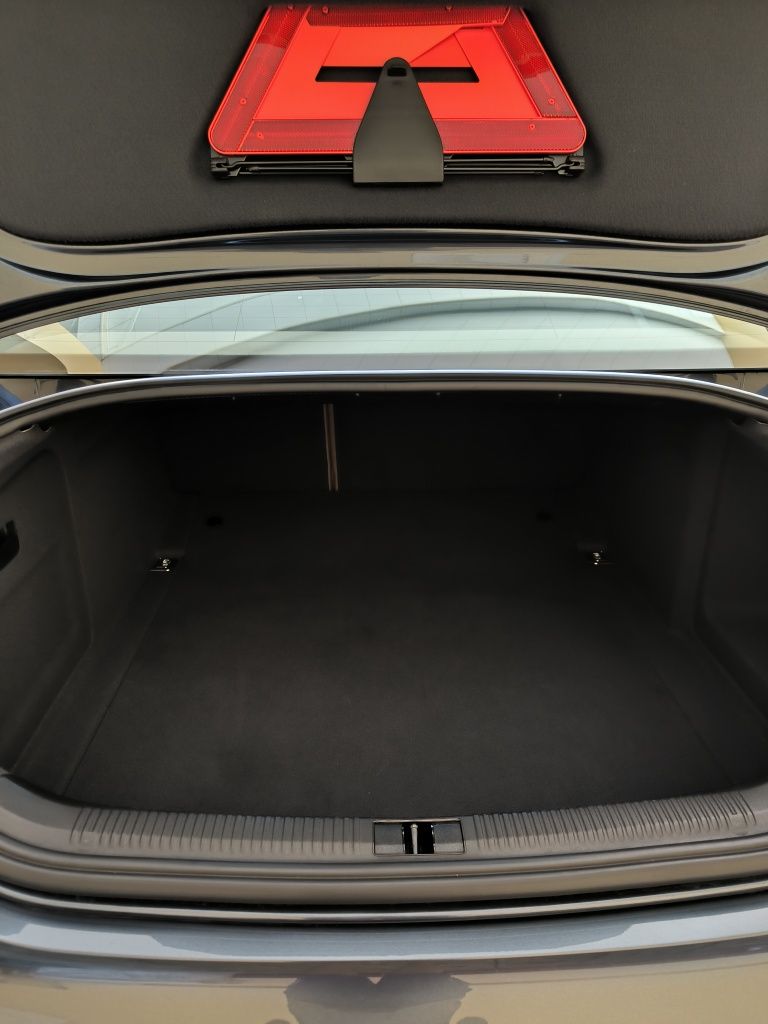 Audi A6 3.2 quattro