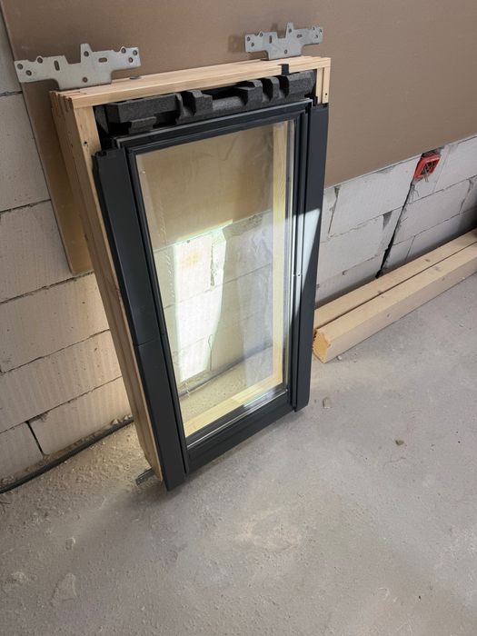 Fereastră mansardă-Velux