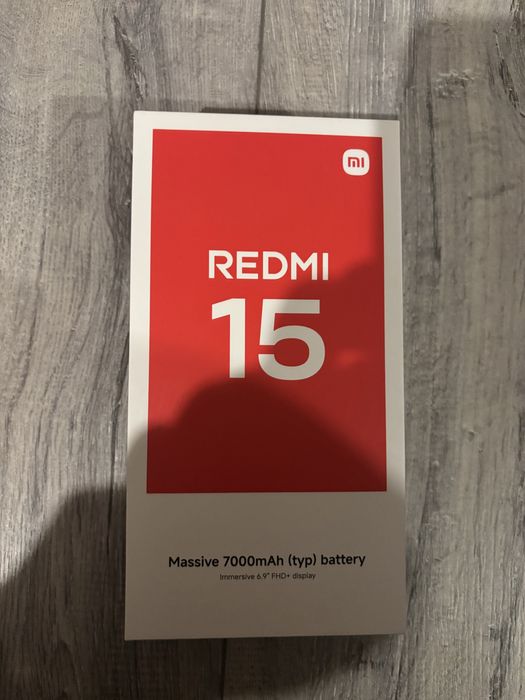 Telefon redmi 15  256 8gm ram