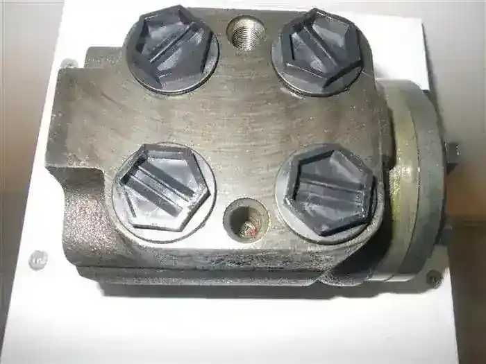 Danfoos danfus 50 cc stivuitor tractor directie pompa
