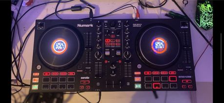 Vand Consola DJ Numark Mixtrack Platinum Fx URGENT