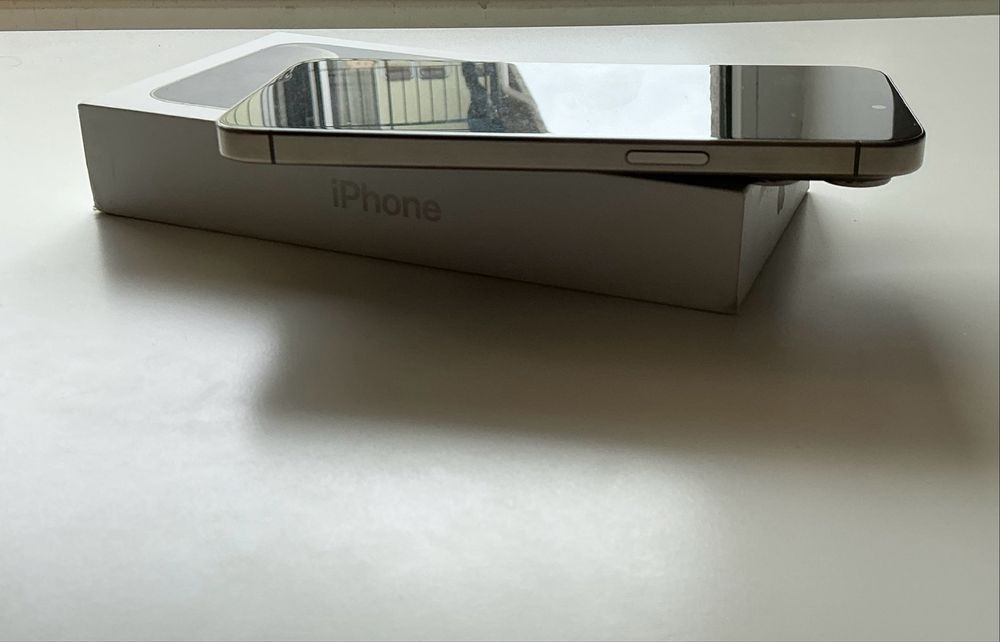 Iphone 15 pro max 256gb natural titanium in garantie