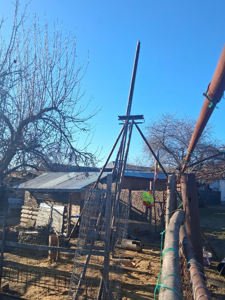 Executăm foraje puțuri apă