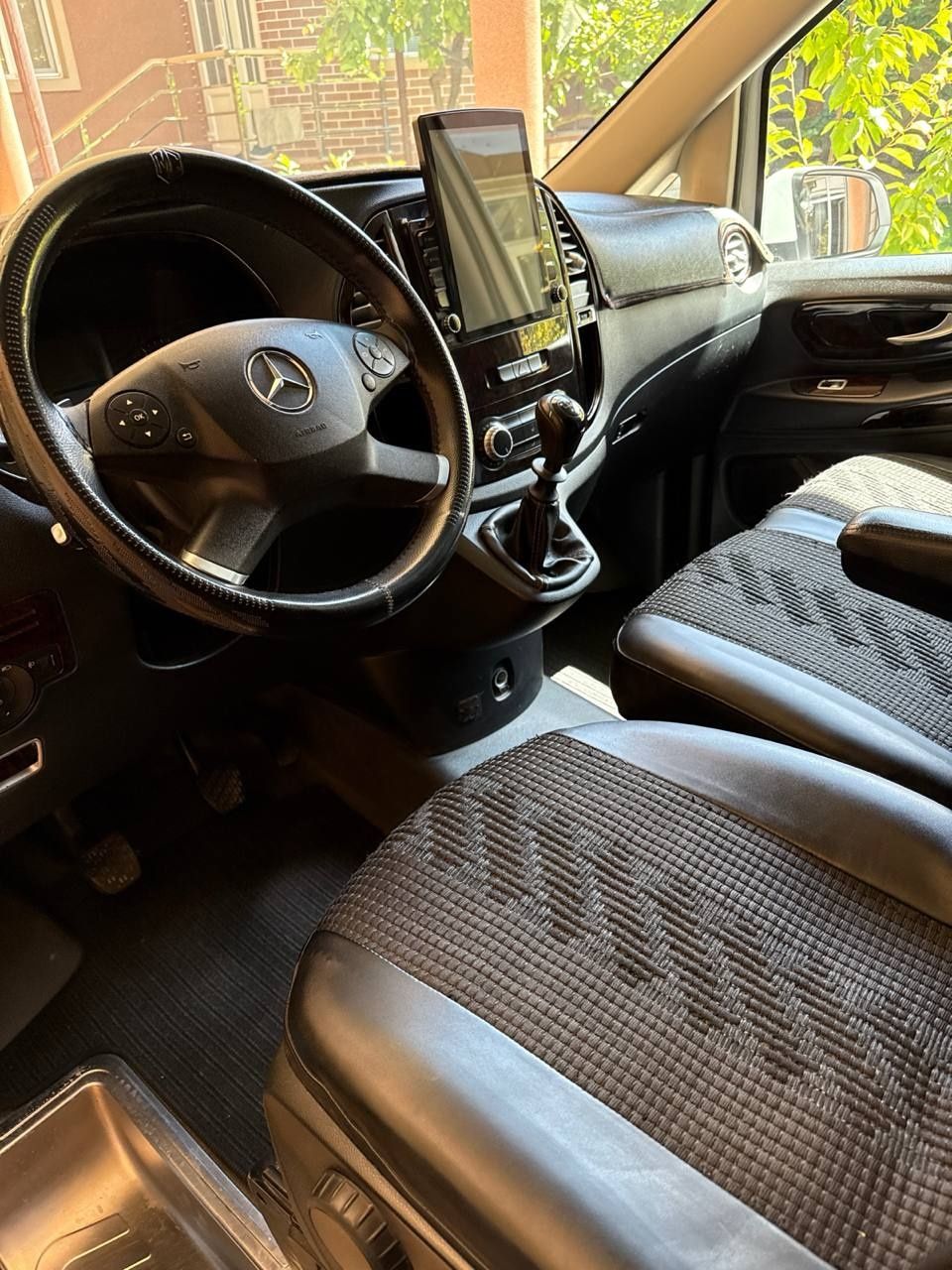 Mercedes Benz Vito sotiladi Extra Long