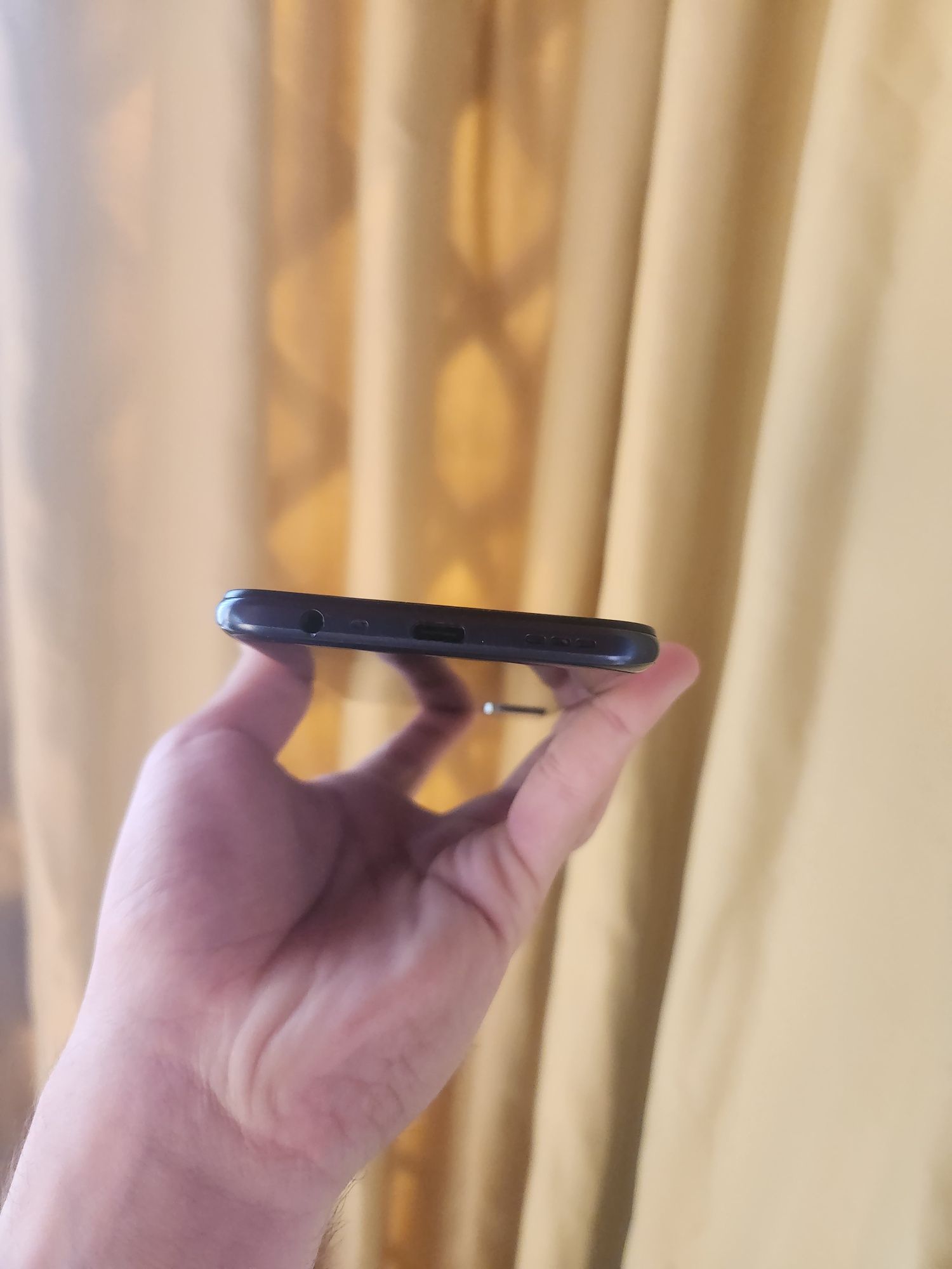 Oppo A53 128/4 gb