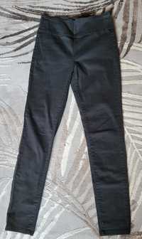 Черен панталон Pieces