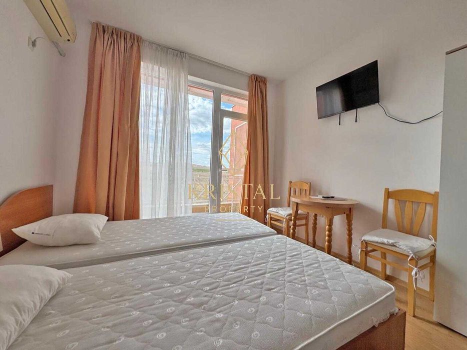 Продава се Едностаен апартамент в с. Тънково, Област Бургас - 28 кв.м за 1179 €/кв.м - Снимка #4