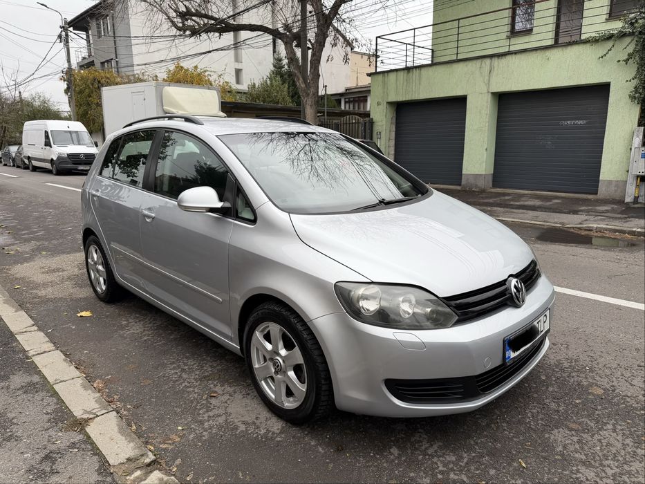 VW GOLF 6 PLUS 2010 E5 IMPECABIL ( 1.6 TDI 105CP ) inmatriculat