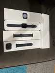 Vand apple watch serie 8 41mm negru