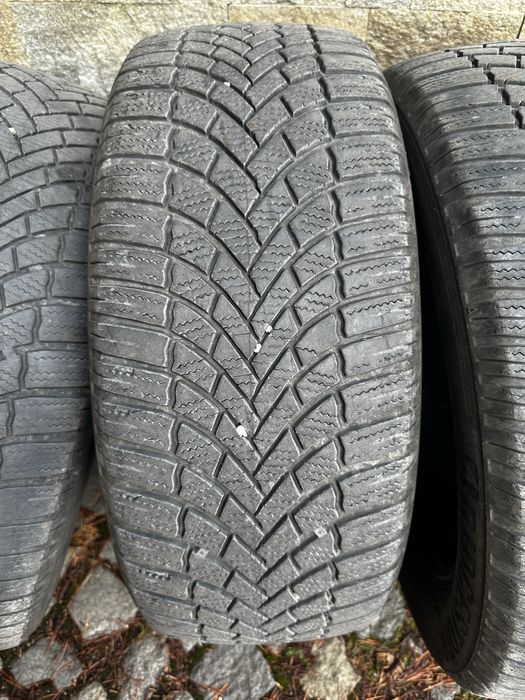 Гуми 215/55/17 зимни Bridgestone Blizzak LM005 XL DOT2221