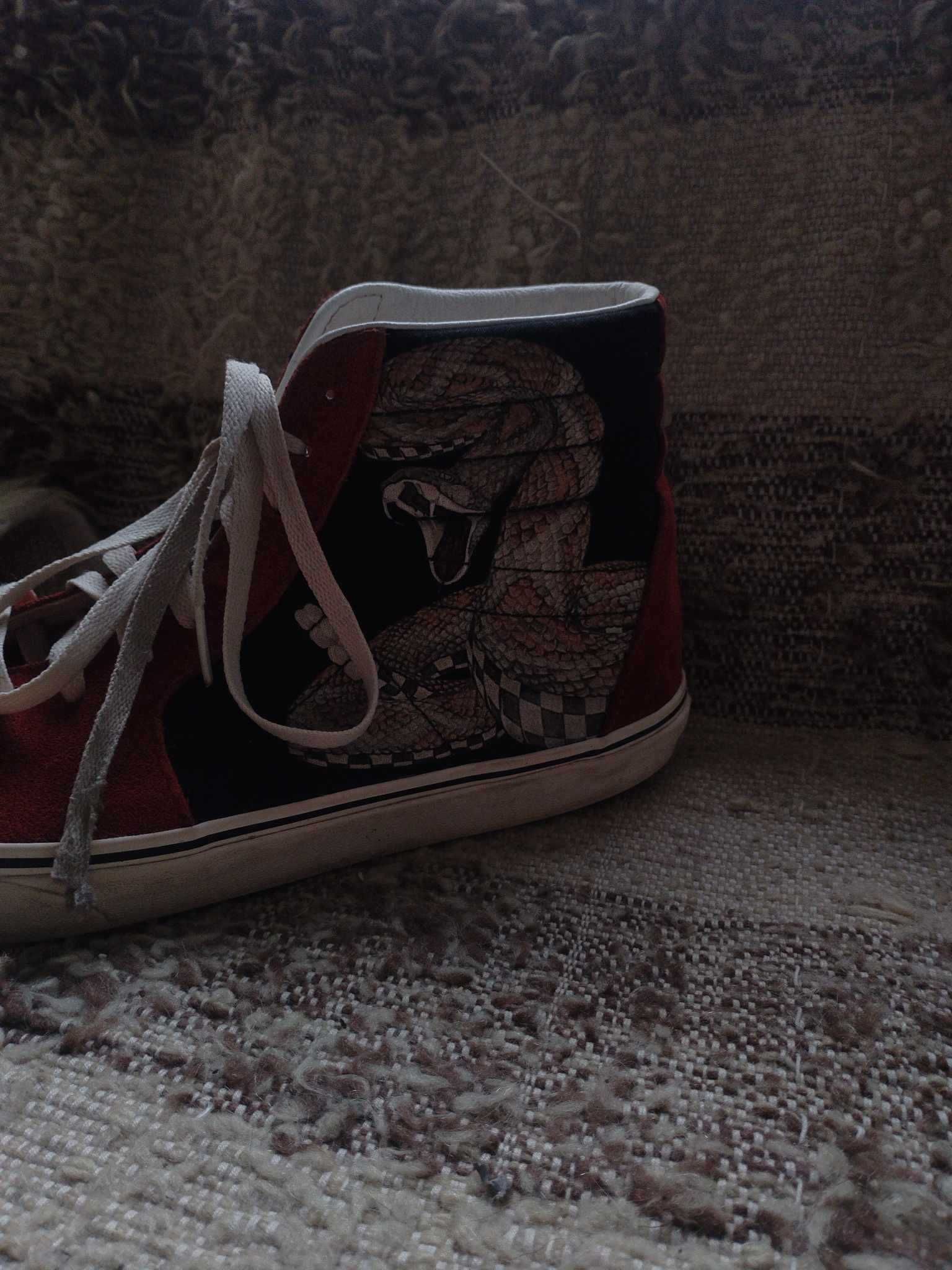 Скейтърски кецове Vans sk8-hi "desert snake" и Nike suketo 2