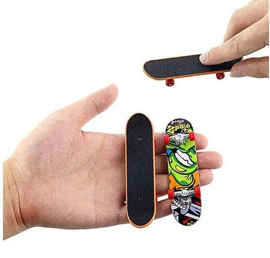 Jucarie finger skateboard