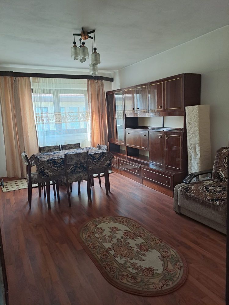 Apartament de inchiriat