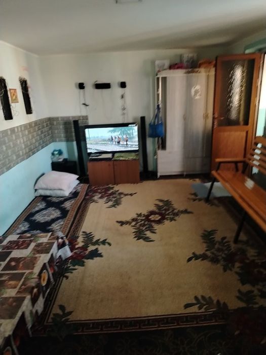 Продается дома с участком