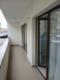 Inchiriez apartament