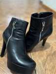 Botine  din piele