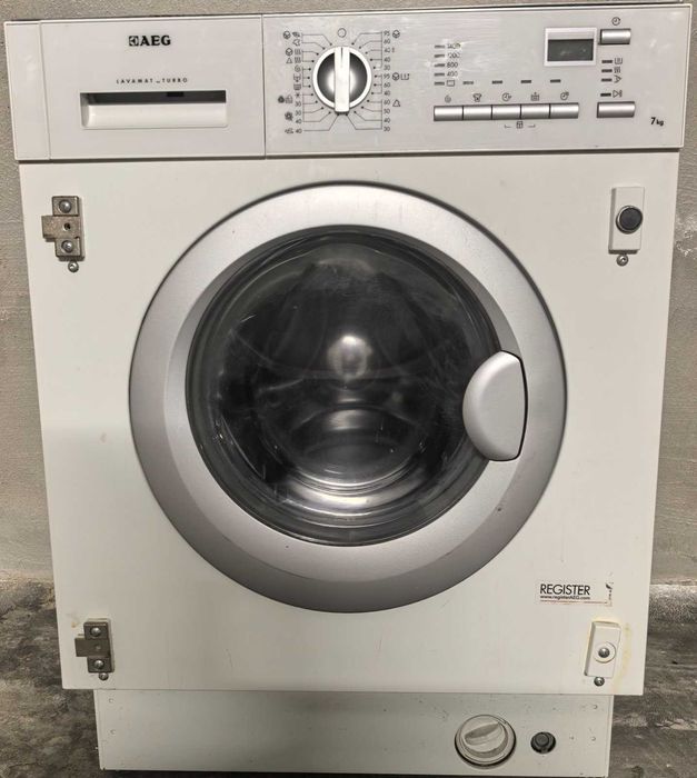 Пералня със сушилня за вграждане AEG Lavamat
