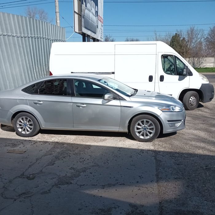 Ford Mondeo la vanzare