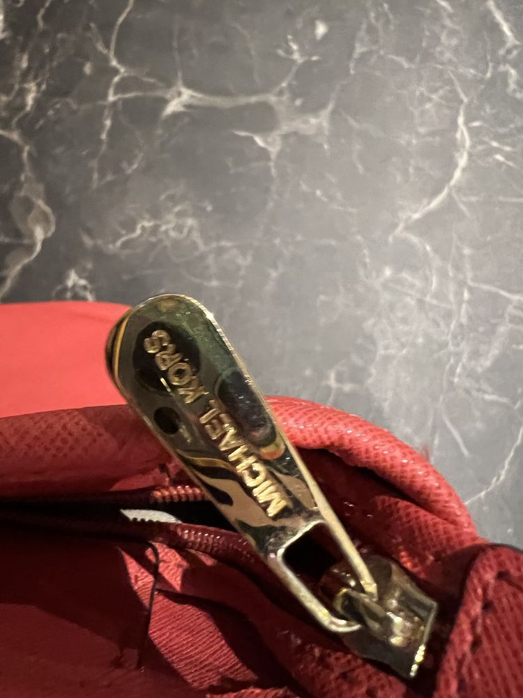 Michael Kors червена голяма чанта