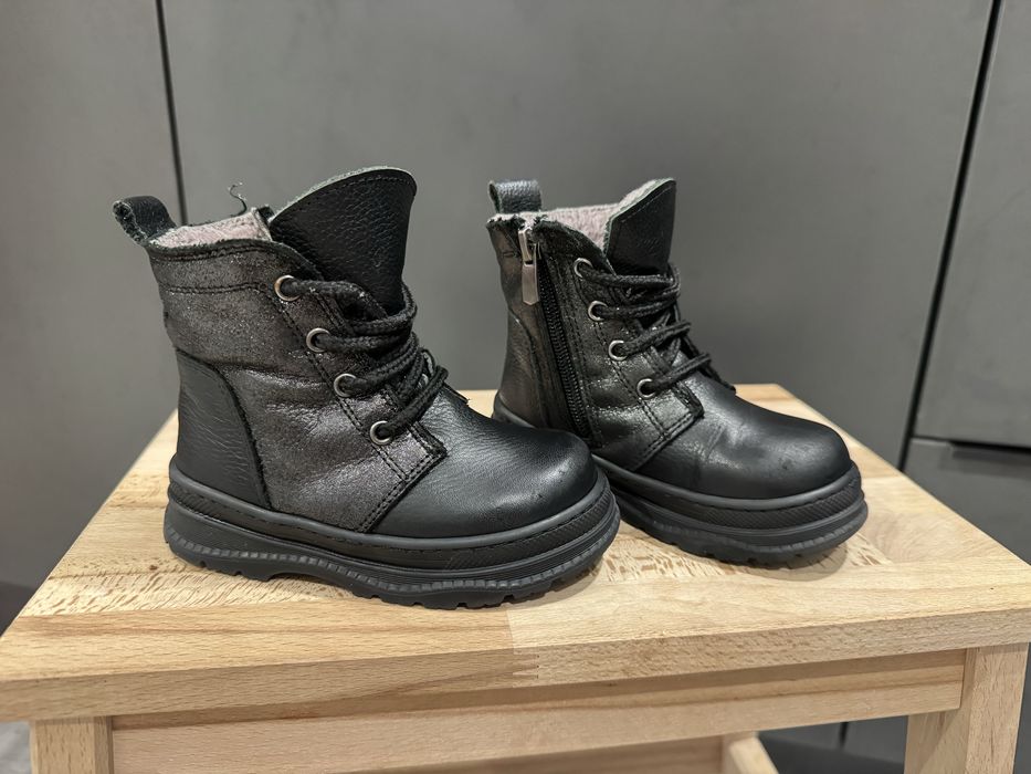 Papuci și adidași copii, piele naturală, marimea 23