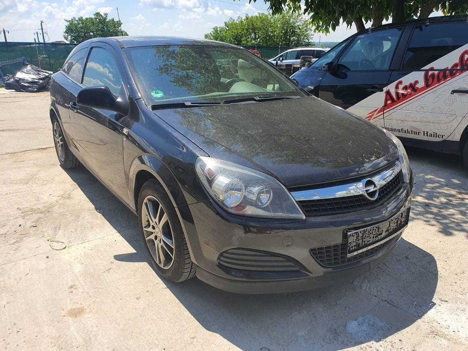 Piese din Dezmembrari Opel Astra H GTC: 2006 -2010 1.7 Cdti Z17Dtr