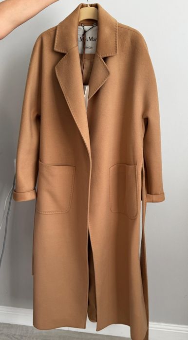 Продам пальто MAX_MARA