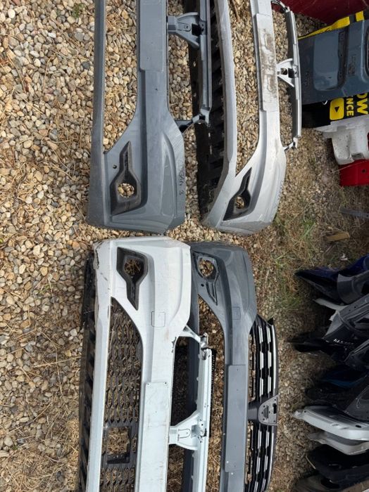 Bara fata + grila Dacia Logan 3 2020/2021/2022/2023