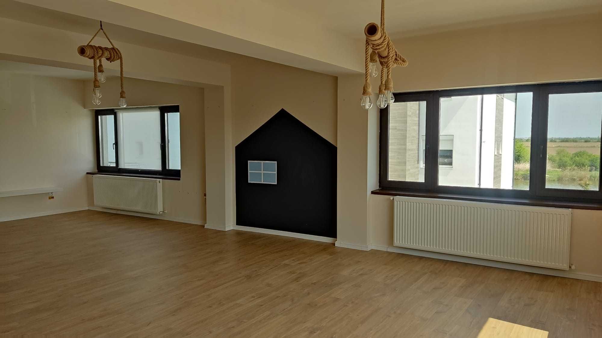 Vilă 380 mp utili – ideal grădiniță, clinică sau birouri – Corbeanca,