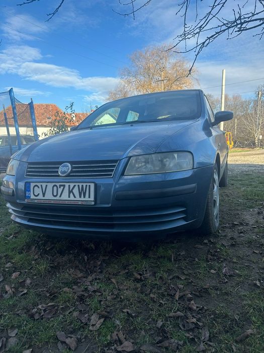 Vând FIAT Stilo !