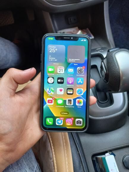 Ayfon X256 gb 100%yomkost feys bor abmenga s20 faqat samsungga abmen