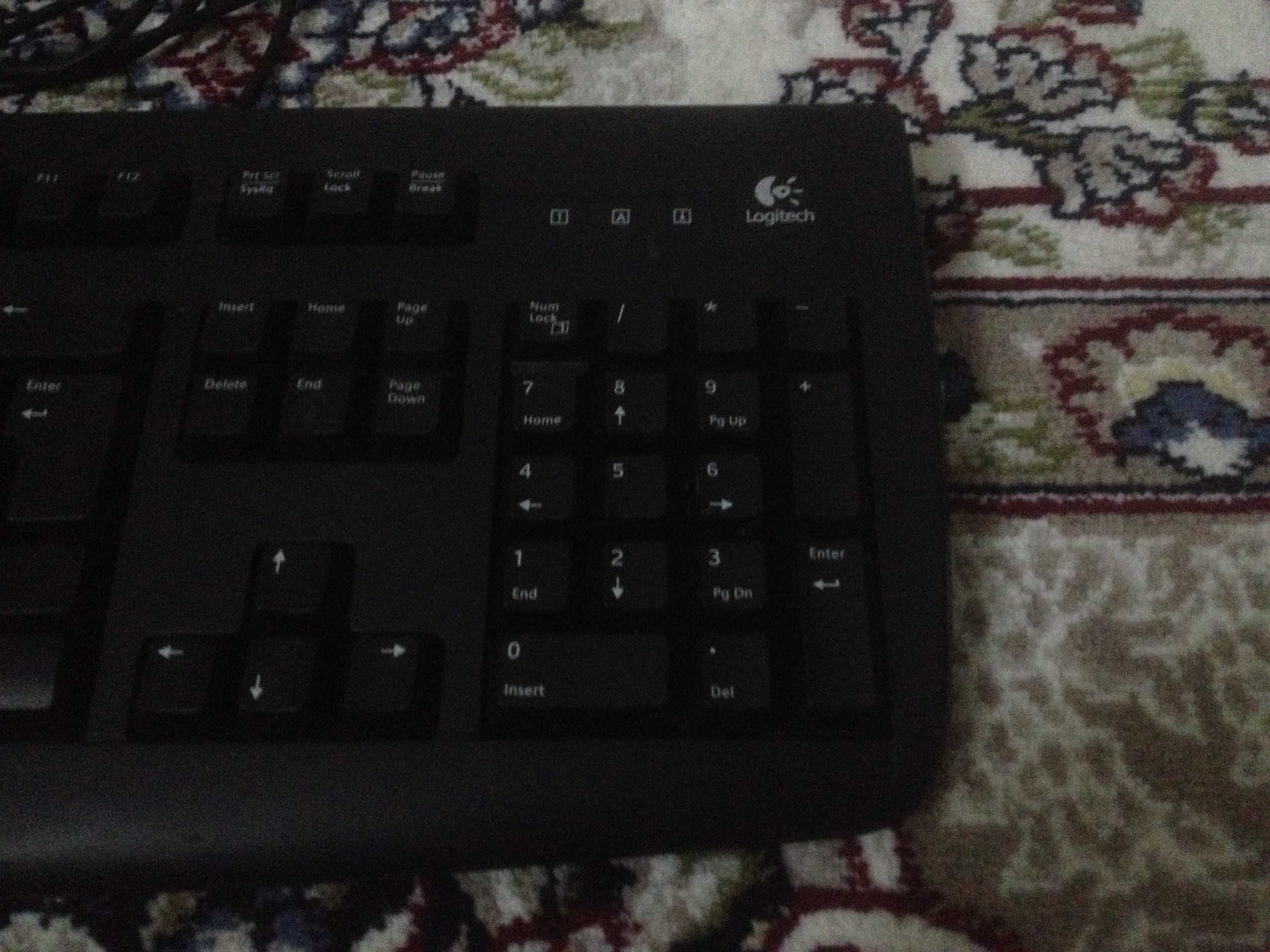 Клавиатура Logitech Deluxe 250