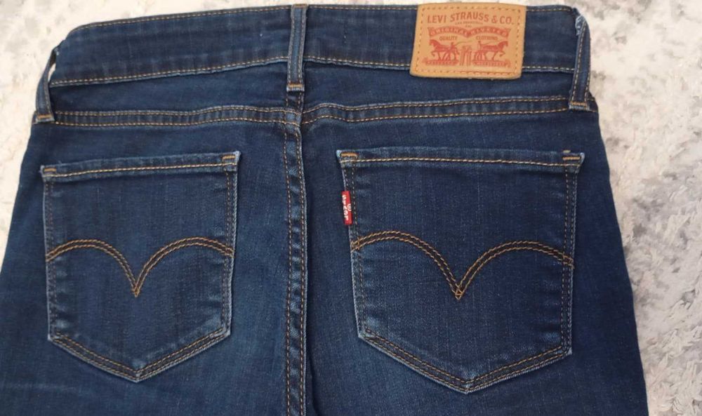 Blugi damă Levi Strauss & Co