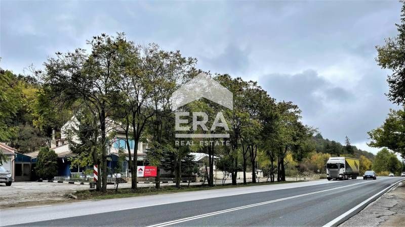 Продава се Парцел в Ябланица - 4890 кв.м за 68 €/кв.м - Снимка #3