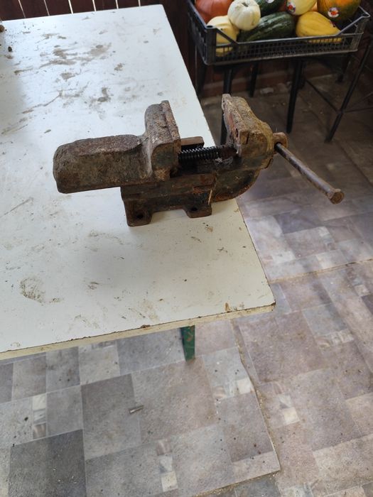 Menghină banc 80 mm