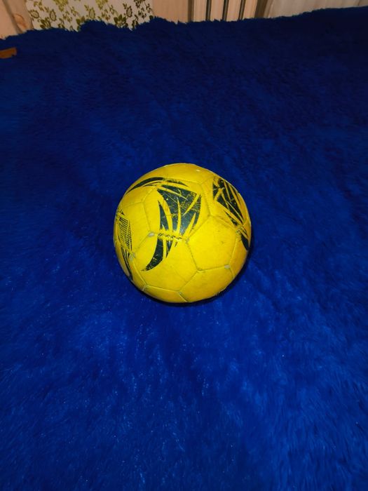 Футбольный мяч для детей
