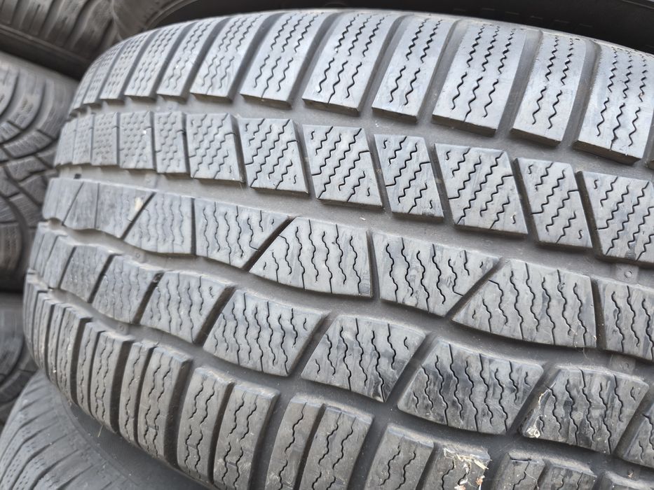 4бр Зимни гуми 255 60 18 - Continental