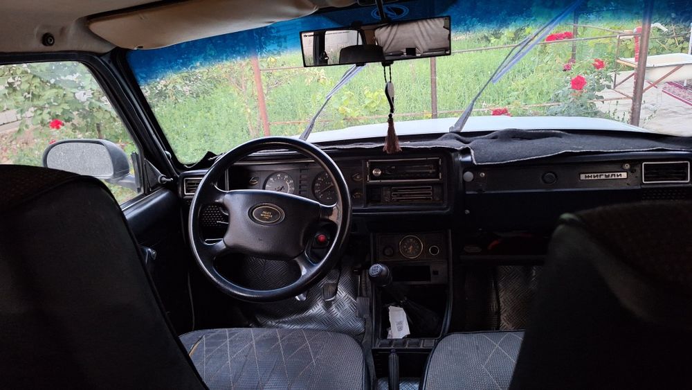 Vaz 2107 sotiladi