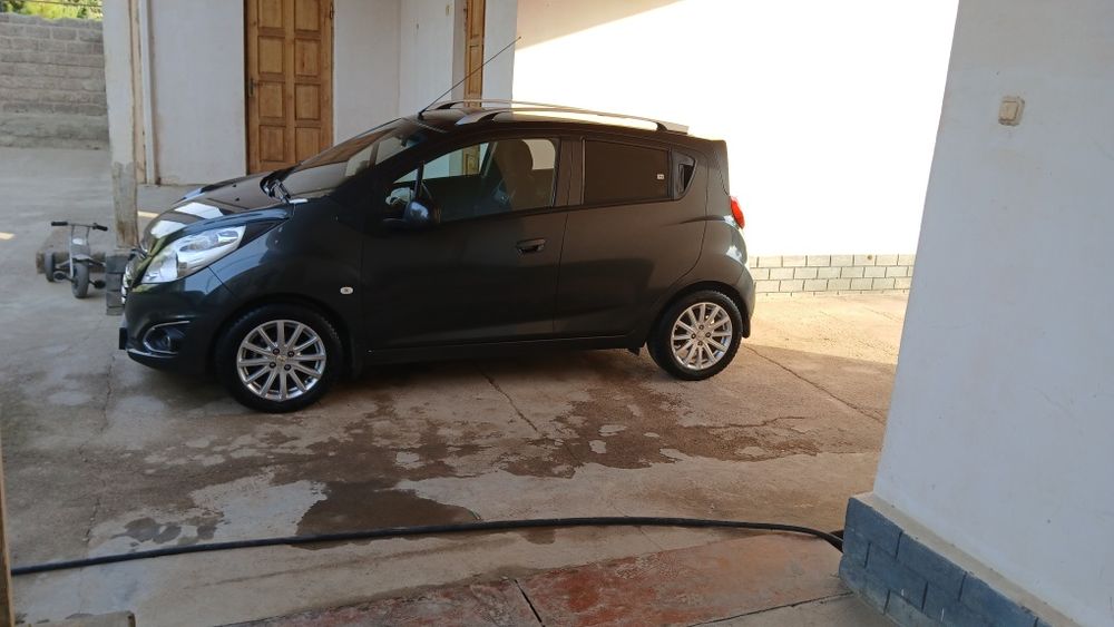 Spark avtomat 2017 ..yurgani 154000