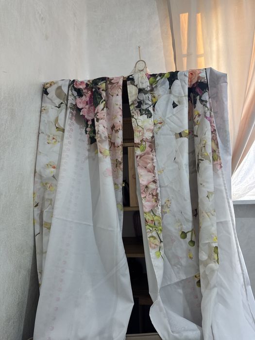 Продается красивый тюль с полотнами