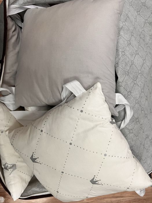 Бортики в кроватку