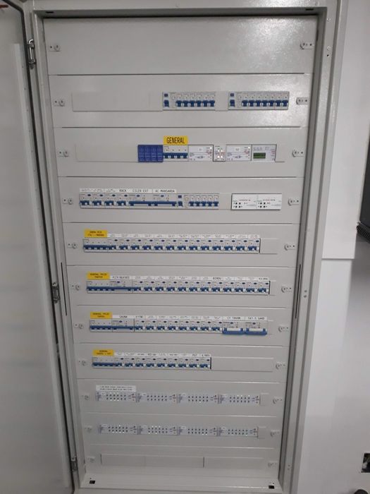 Electrician Calificat