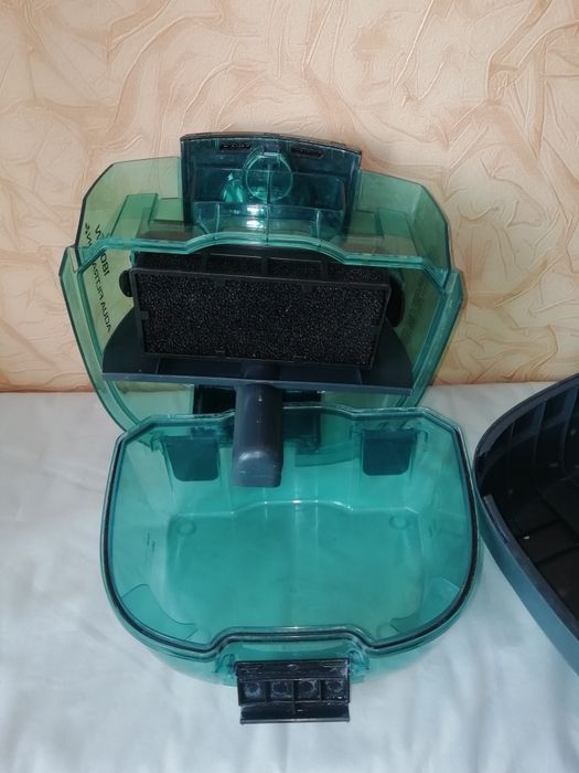 Пылесос VITEK продам