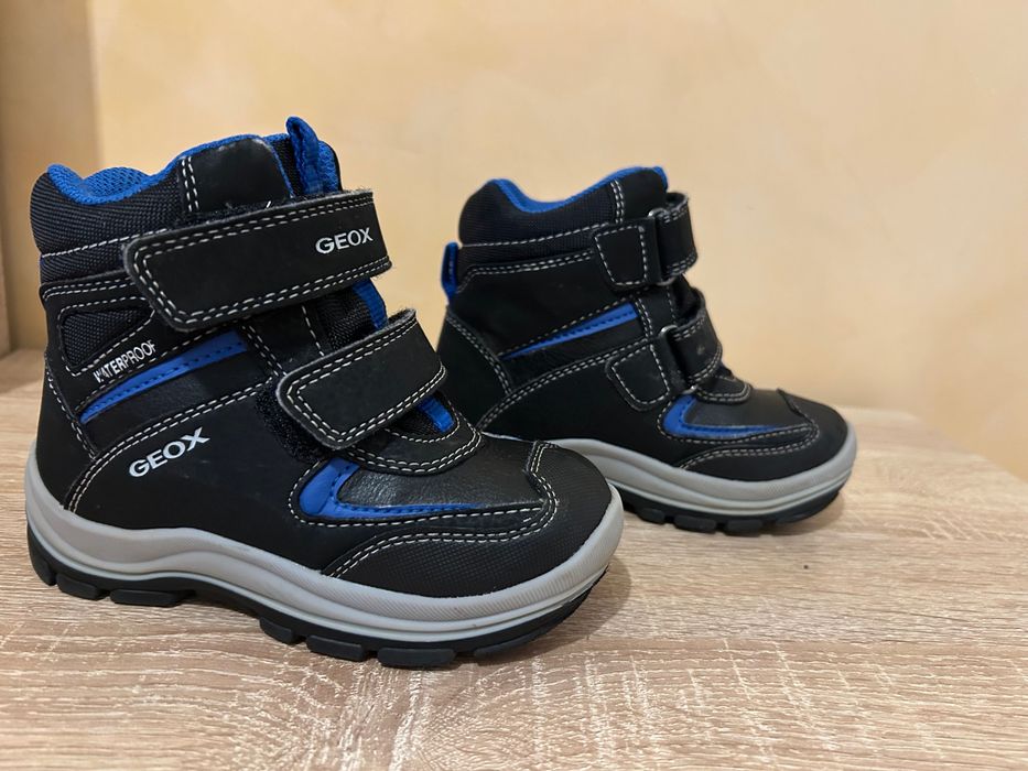 Детски боти Geox