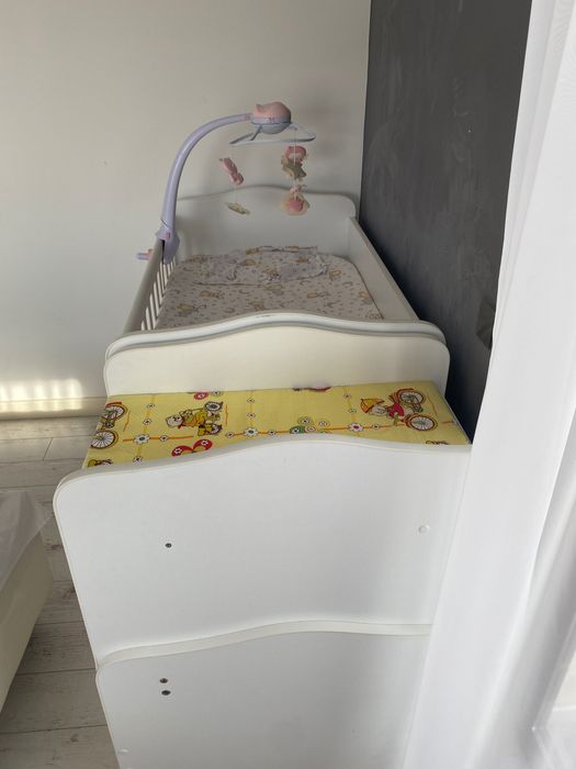 Patut bebelusi cu sistem leganare