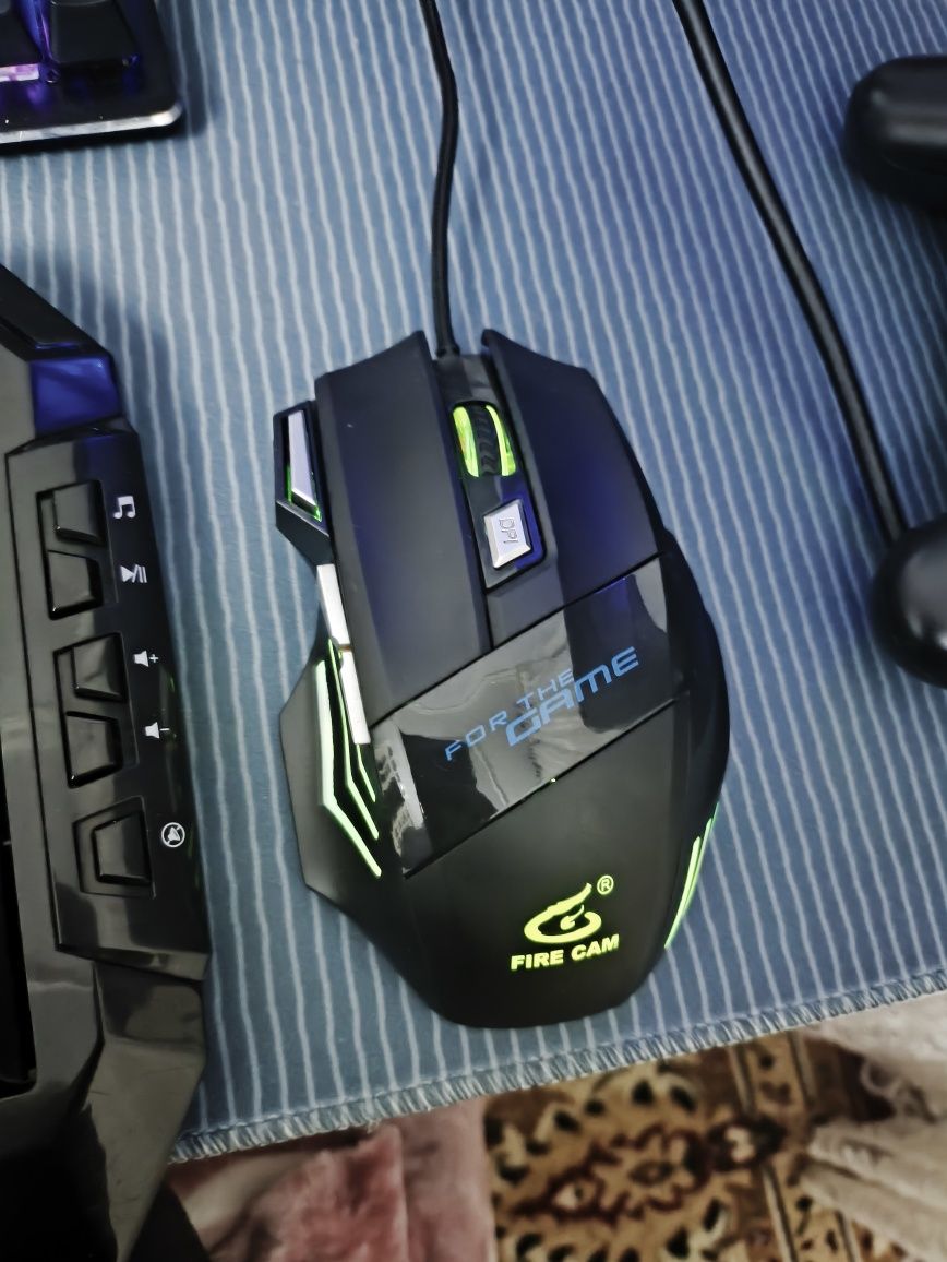 Мышка большая с rgb подсветкой